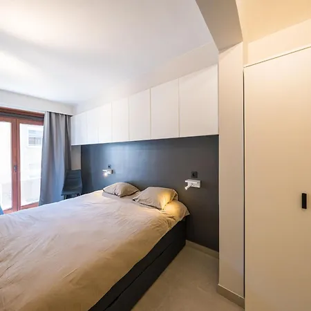 Flat By The Seafront With Terrace Views, Cleaning Included * Middelkerke